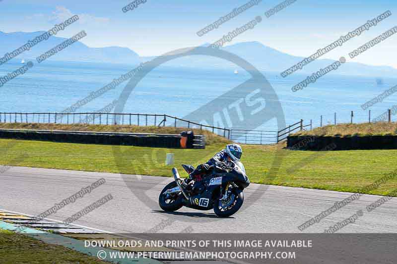 anglesey no limits trackday;anglesey photographs;anglesey trackday photographs;enduro digital images;event digital images;eventdigitalimages;no limits trackdays;peter wileman photography;racing digital images;trac mon;trackday digital images;trackday photos;ty croes